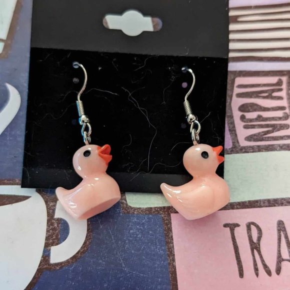 Light Pink Duck Earrings - Picture 1 of 1